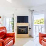 A&n Sea View Family House